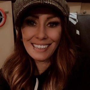 Meet your Posher, Chelsey